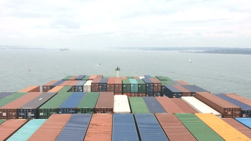 Global Ship Lease announces agreement to acquire three 8,600 TEU containerships